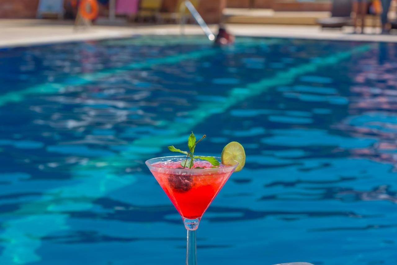 Avalon Airport Hotel Thessaloniki Thérmi Dış mekan fotoğraf